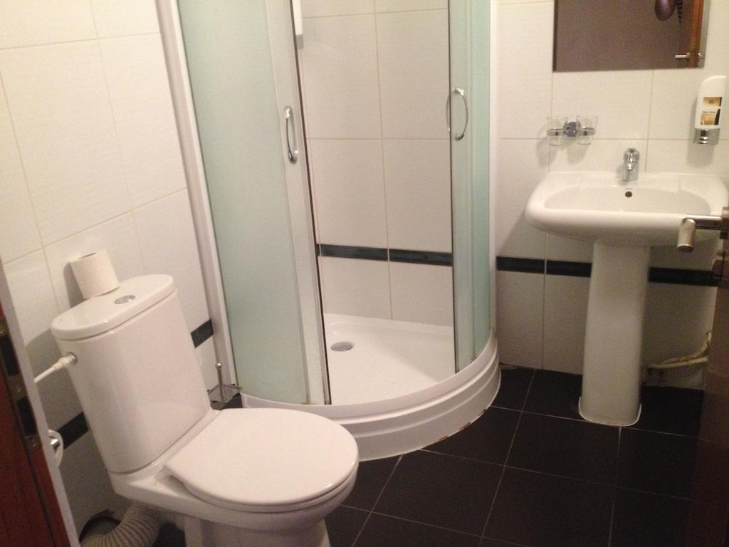 Garni Hotel Cosmopolitan Сенець Номер фото
